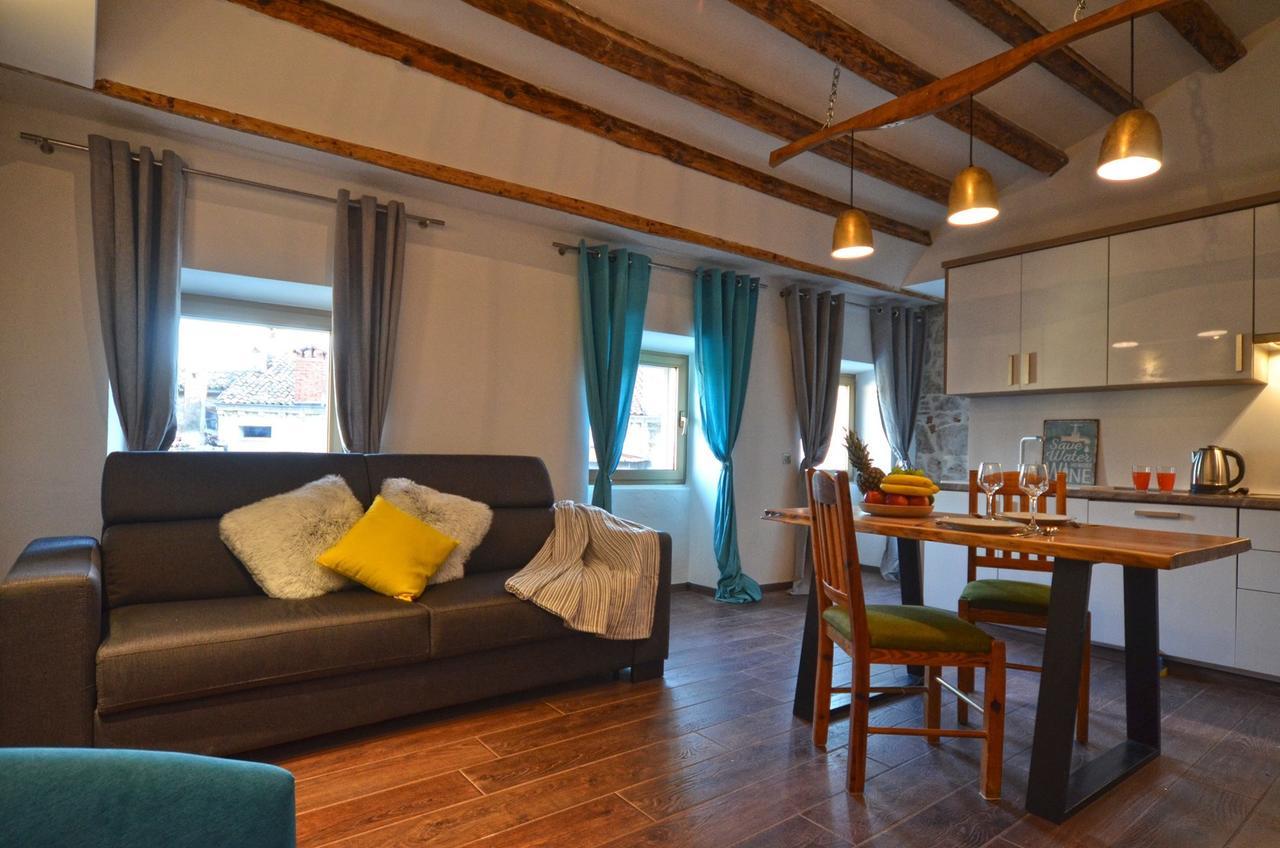 Noanna Apartment 로비니 외부 사진